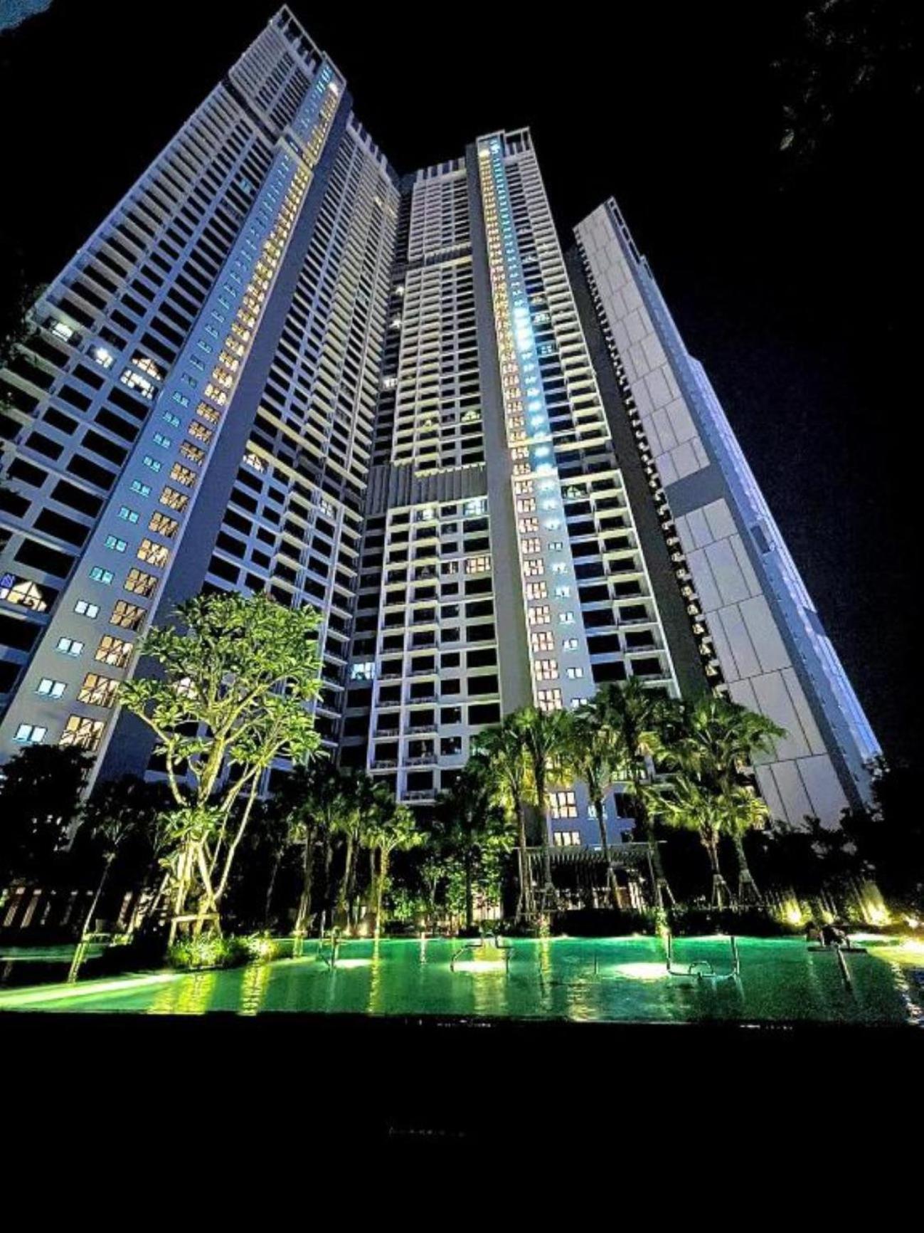 Agile Service Trx Bb Kl By Bhs * Kuala Lumpur